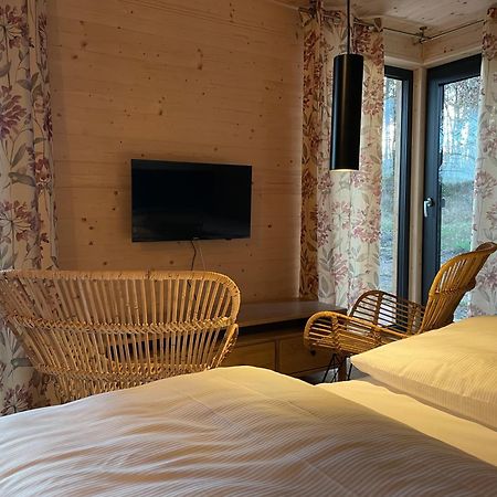 Glamping Challet Slunecno Cesky Raj Dobsin ภายนอก รูปภาพ